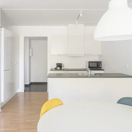 Apartmán Modern Spacious 2-br By Harbour - 91 *