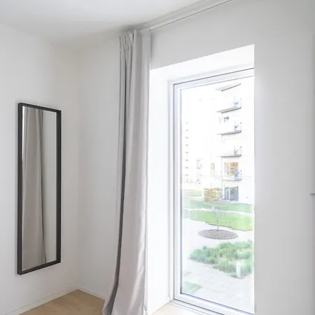 Modern Spacious 2-br By Harbour - 91 Apartmán
